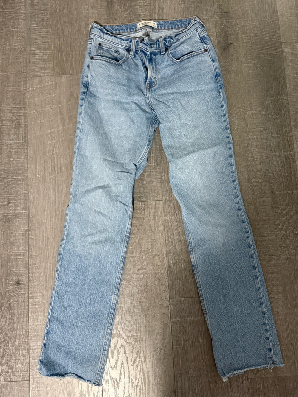 Abercrombie 90’s Straight Leg Jeans